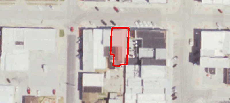 132 Main St