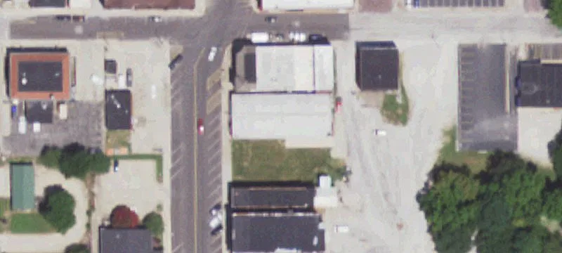 411 Main St