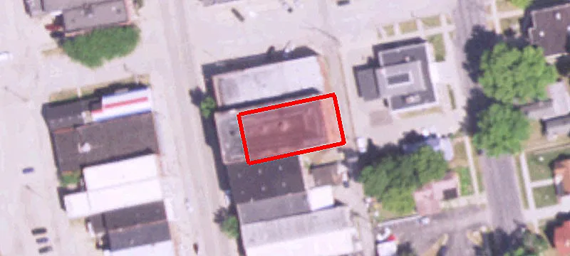 324 Main St