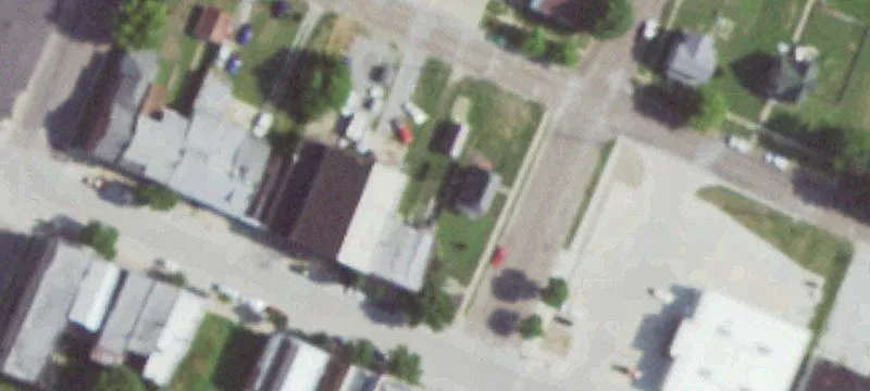 425 Main St