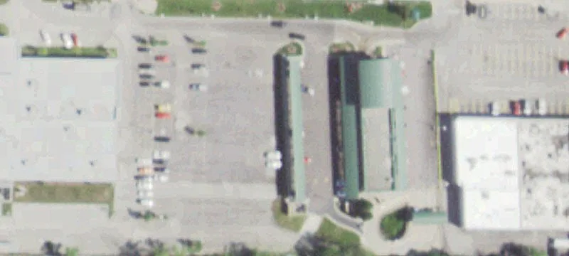 153 Roosevelt Rd