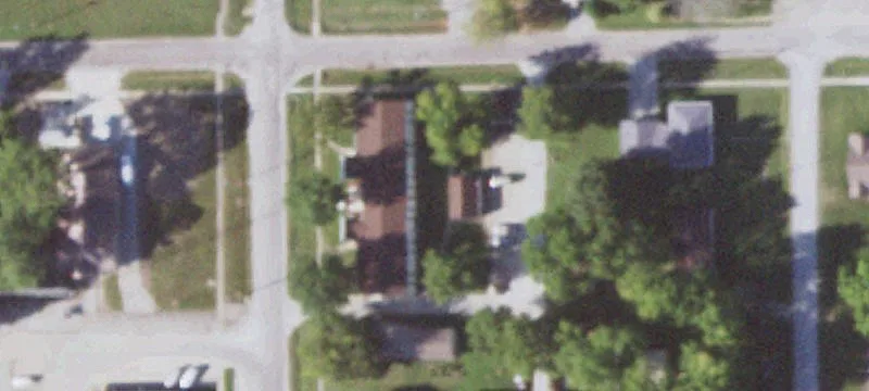 202 Meridian St