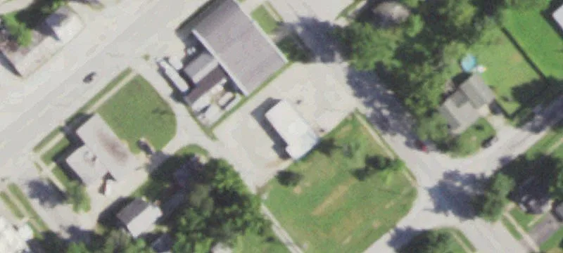 122 Elm St