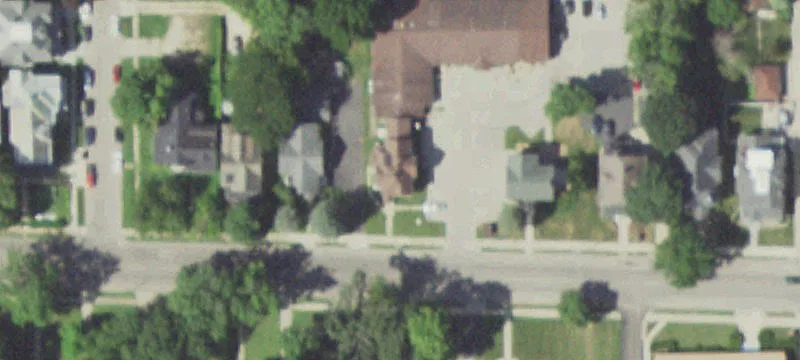 662 Stephenson St