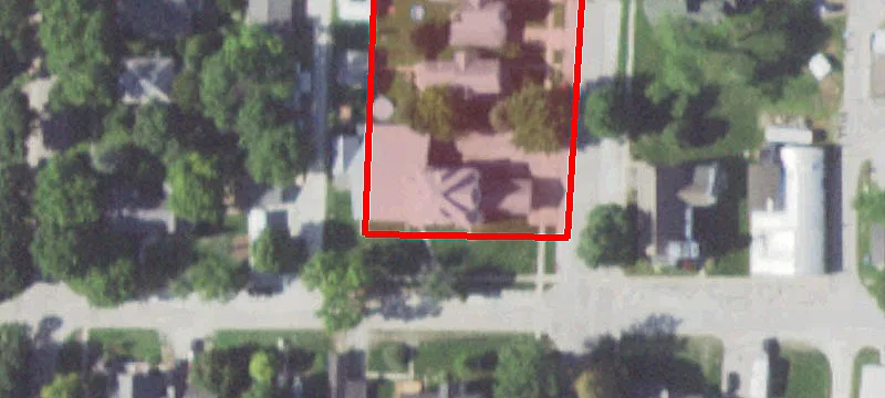 111 Maple St