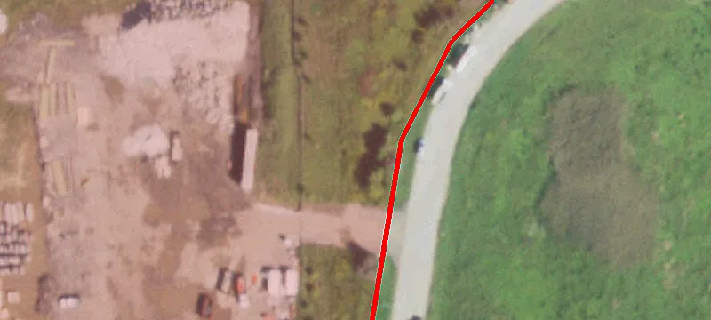 Frontage Rd