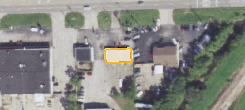 2125 Pershing Rd