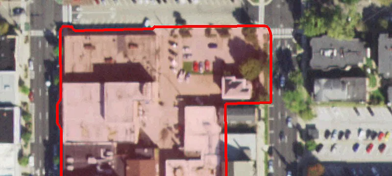 Columbus At E Jackson St