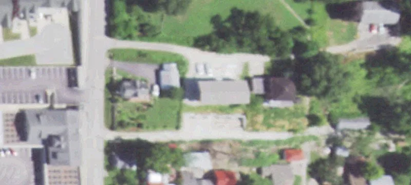 Clinton St