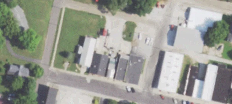 305 Frederick St