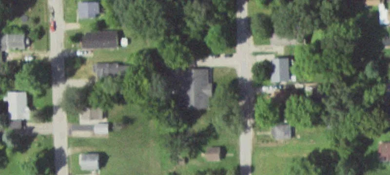 730 Brewster Ave