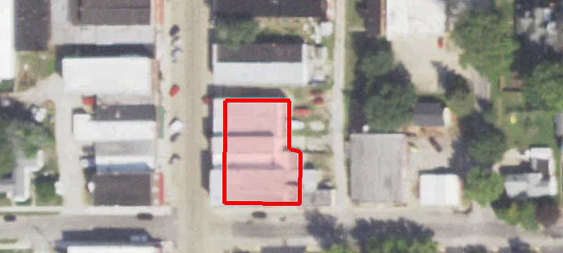 215 Main St
