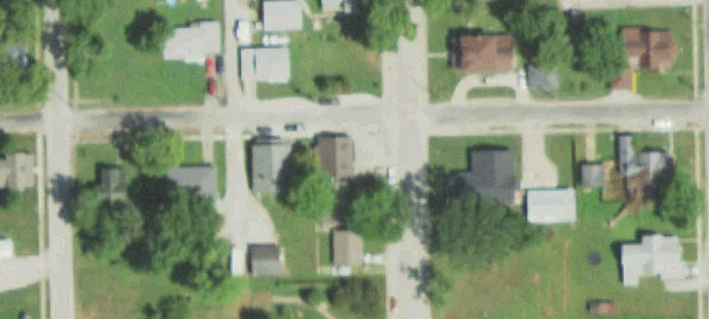 302 Range St