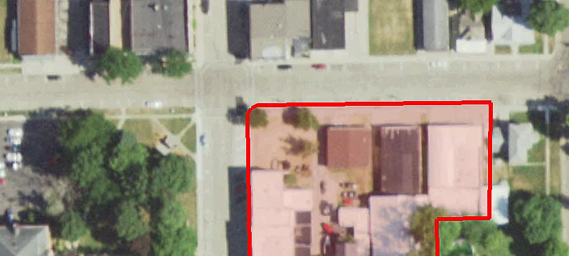 Main St At N Wesley Ave