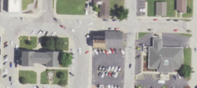 14 12th N Main St
