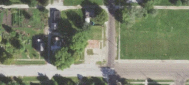 200 Main St