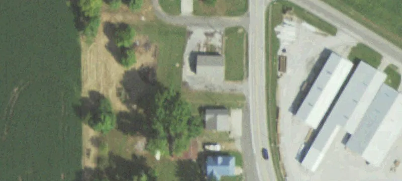 235 Illinois St