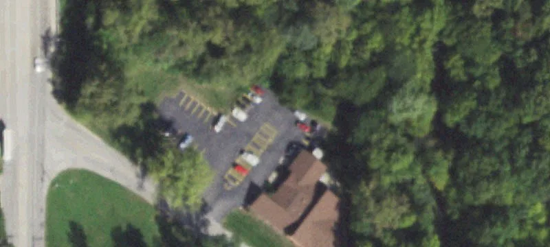 1090 Mckinley Ave