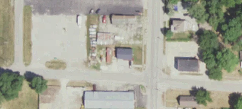 1132 Main St
