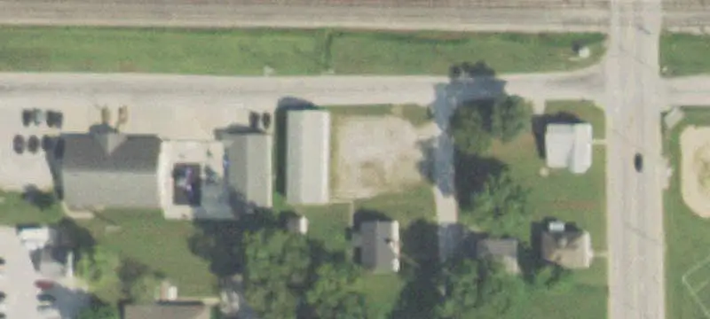 12 Mdw St
