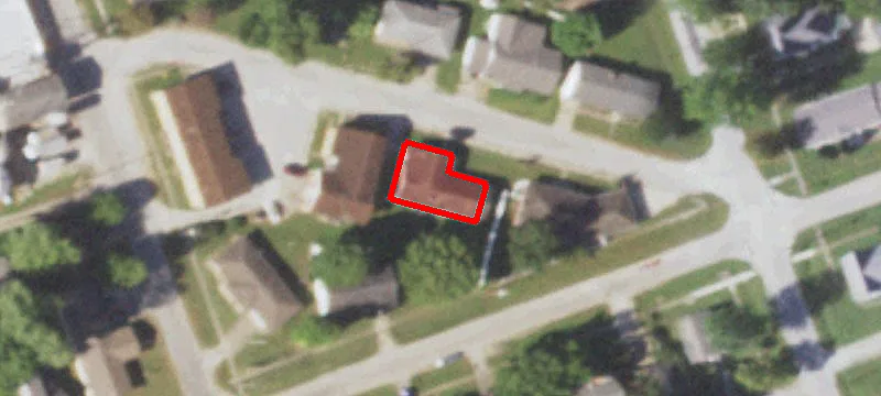 105 12th Grade School Dr