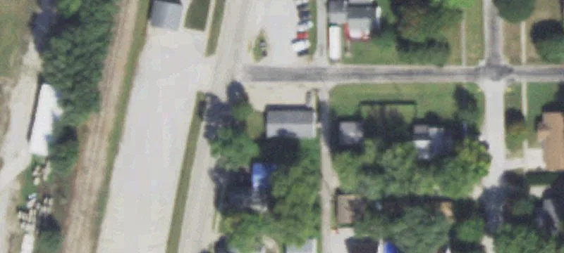 102 Chestnut St