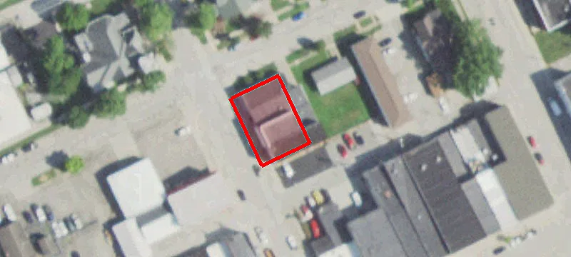 121 6th St