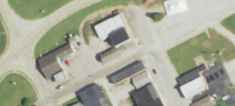 101 Main St