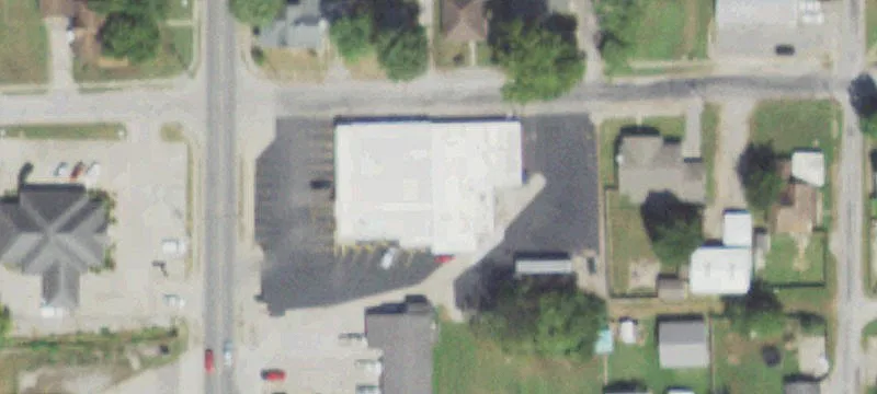 913 Grand Ave