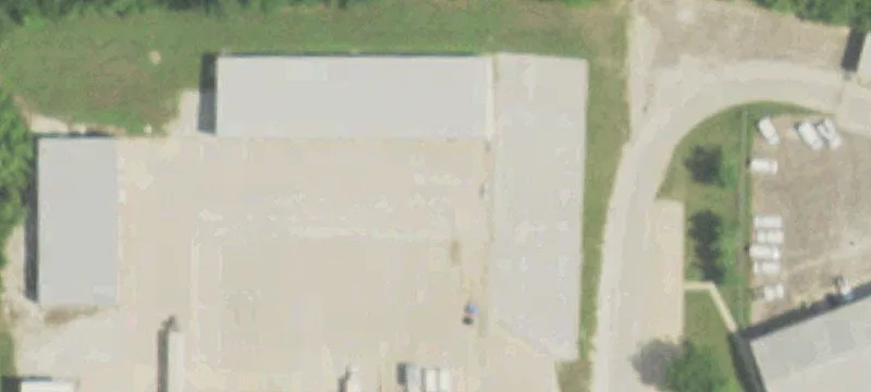 2033 Jennifer Ln