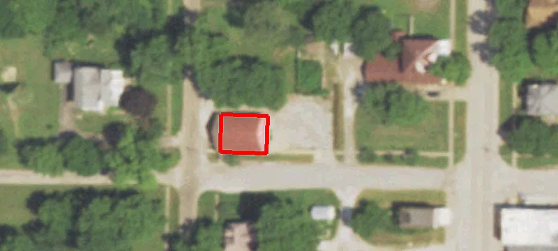 100 2nd St