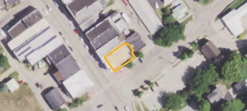 101 Main St