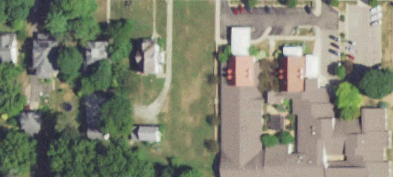 454 Park E Ave