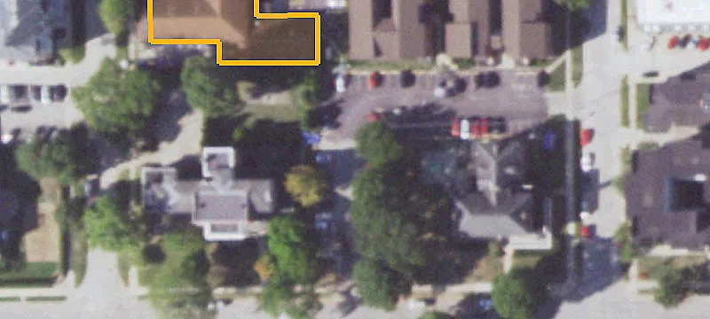 208 Daniel St