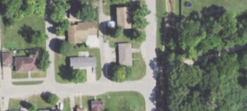 301 Vaughey St