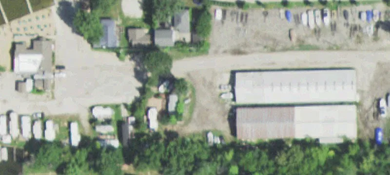 40880 Douglas Ave