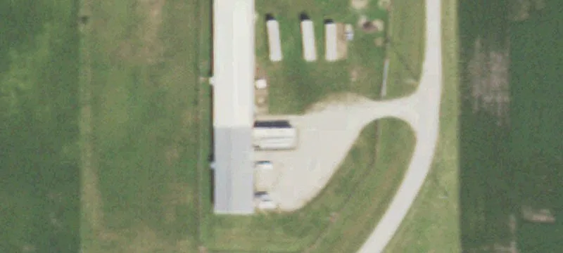 1608 County Rd 475th E