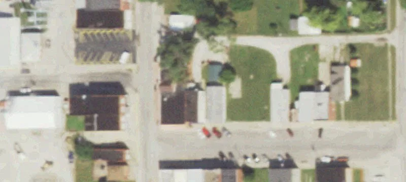 205 Es 2nd St