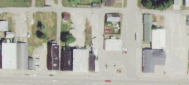 132 Main St