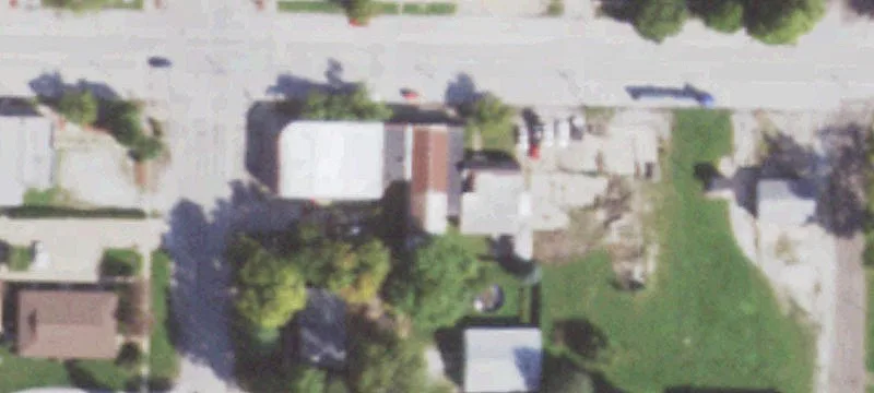 606 Main St