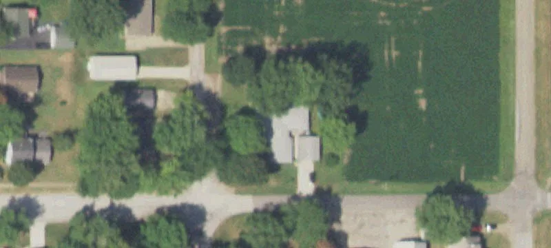 500 Sampson St