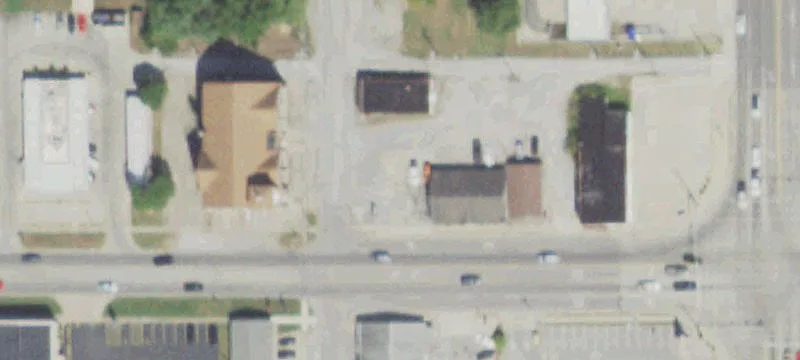 Main At N Douglas St