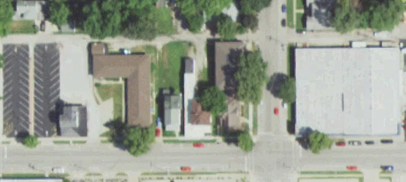 124 Oak St