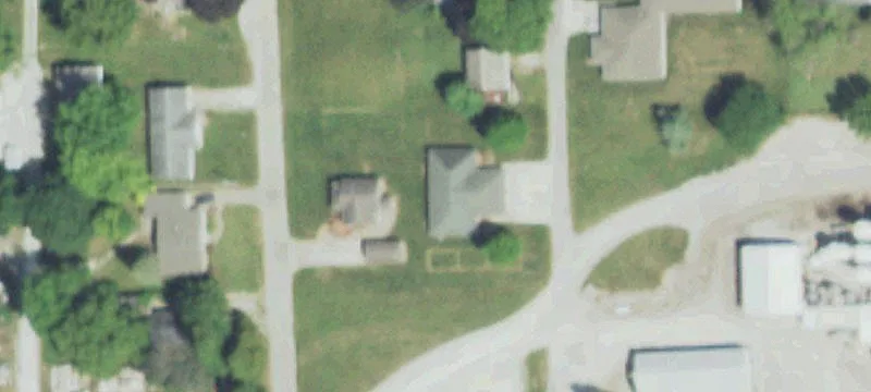 204 Ash St