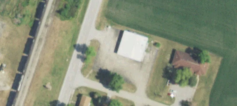 302 Railroad Ave