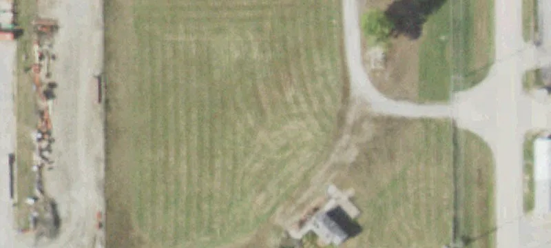 3 Commercial Dr