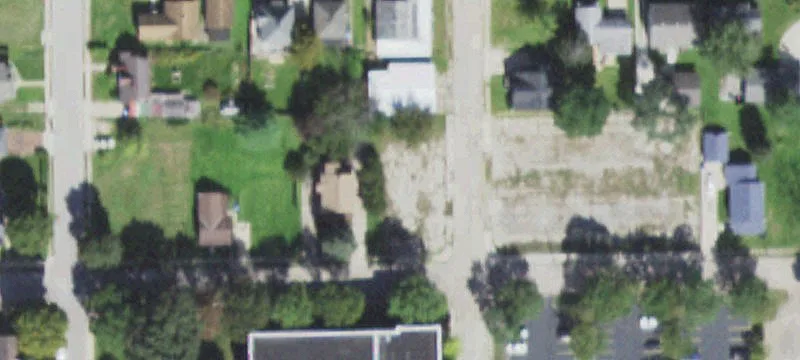 6th St At Saint Louis St