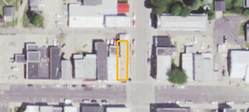 100 Main St