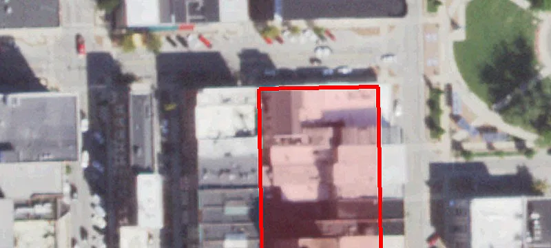 135 Prairie Ave