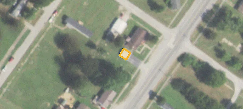 833 Main St
